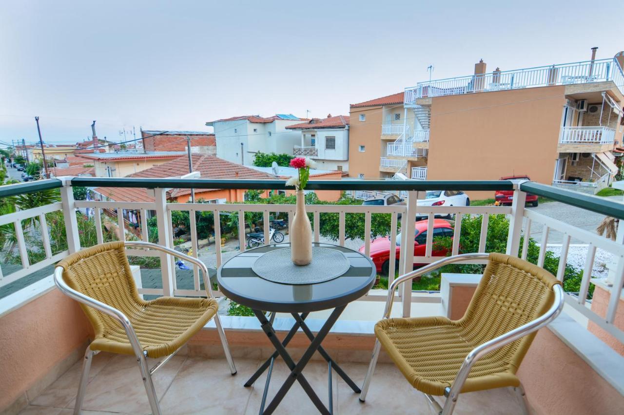 Ferienwohnung House Toula Elegant Sarti Exterior foto