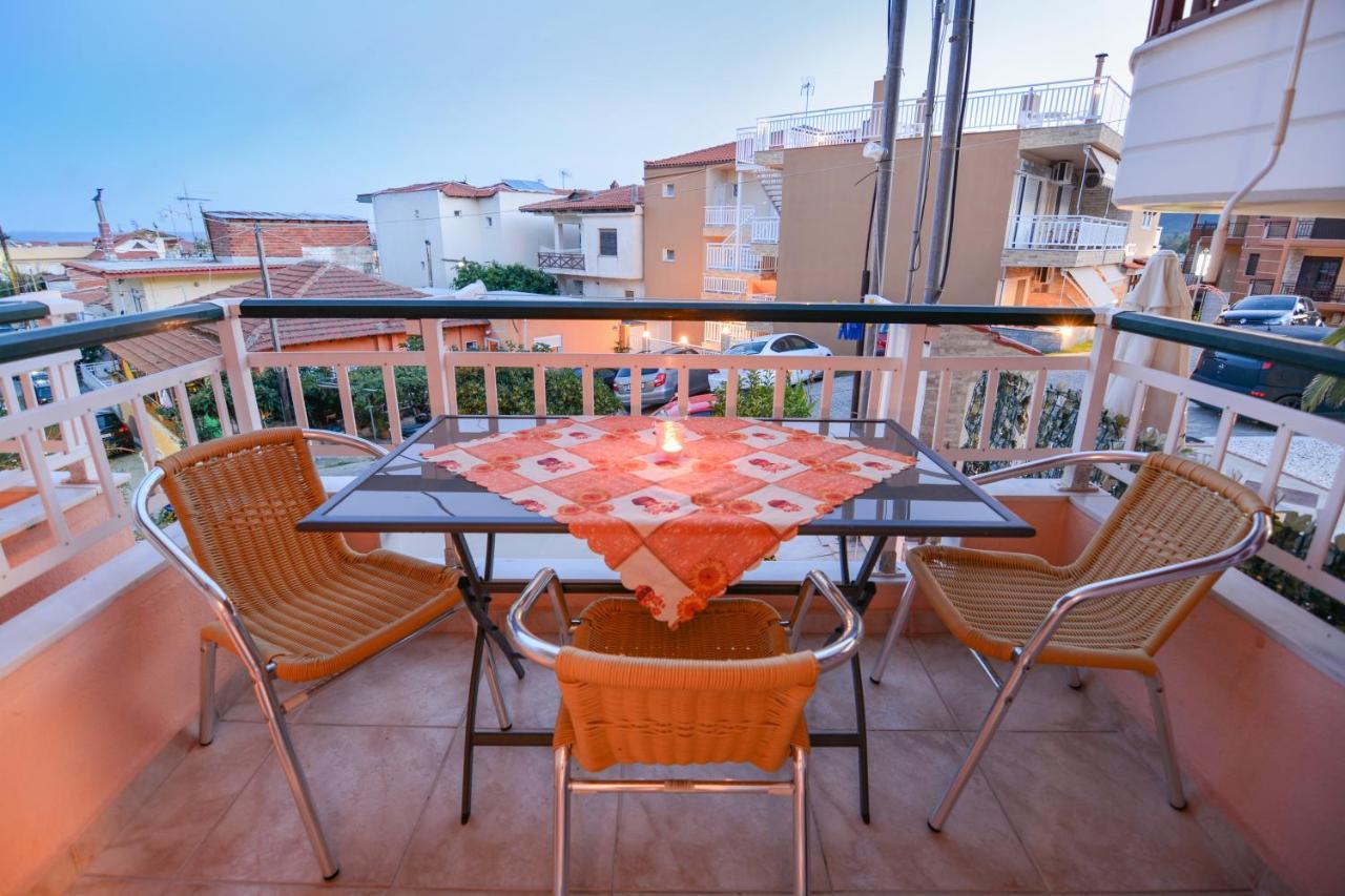 Ferienwohnung House Toula Elegant Sarti Exterior foto