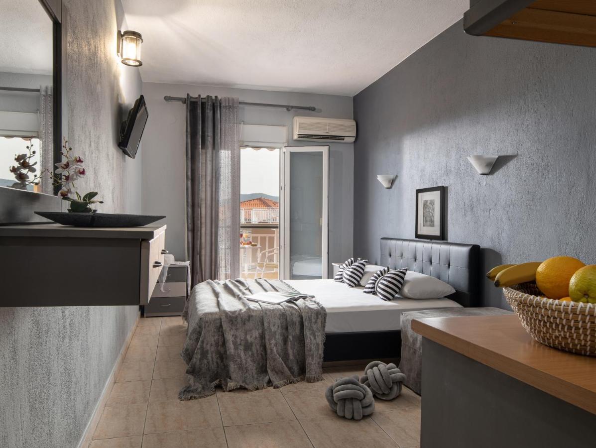 Ferienwohnung House Toula Elegant Sarti Exterior foto
