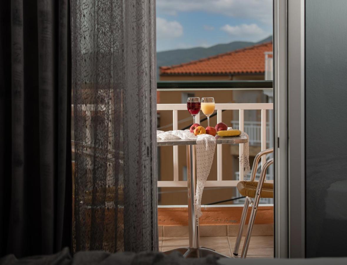 Ferienwohnung House Toula Elegant Sarti Exterior foto