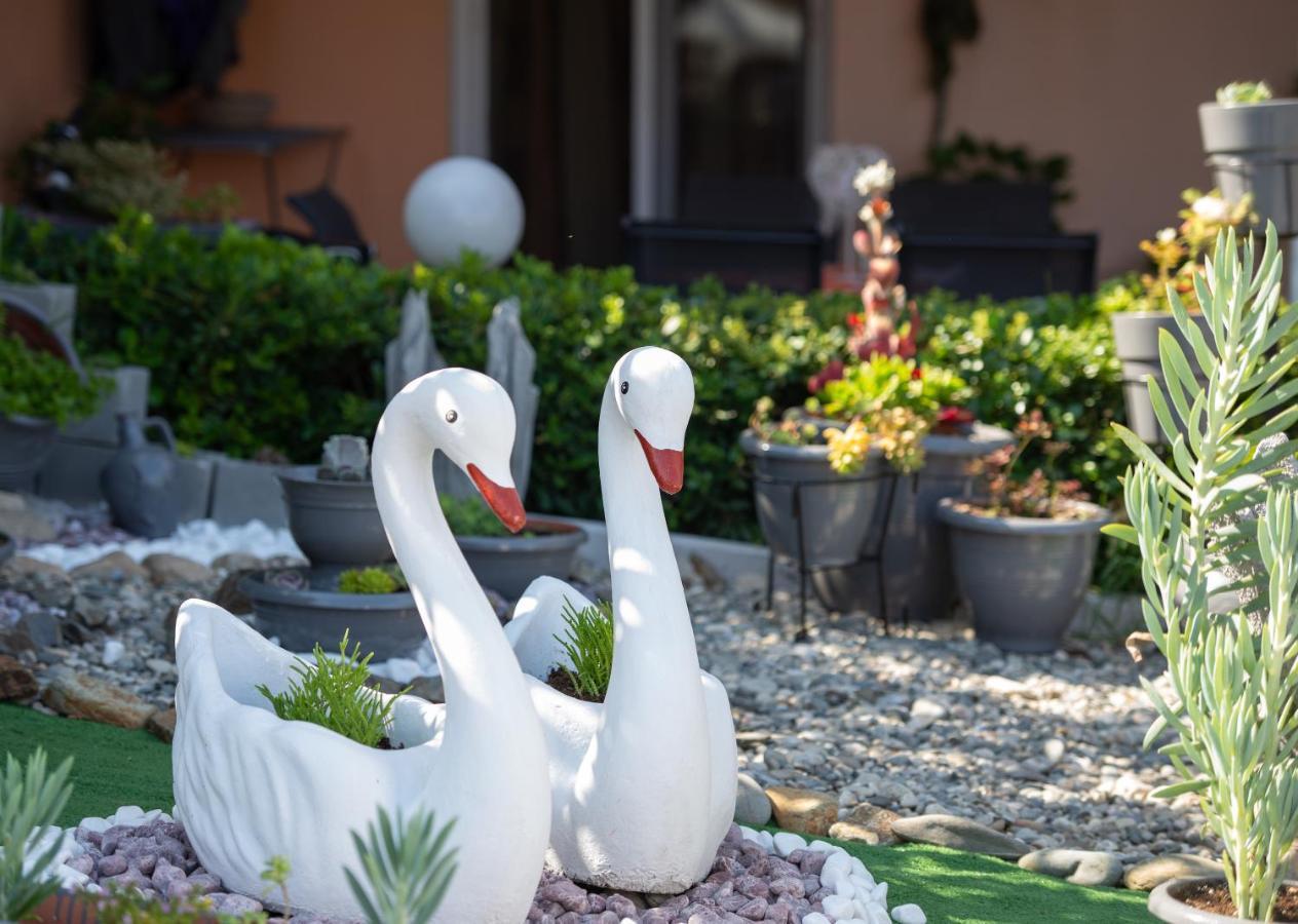 Ferienwohnung House Toula Elegant Sarti Exterior foto